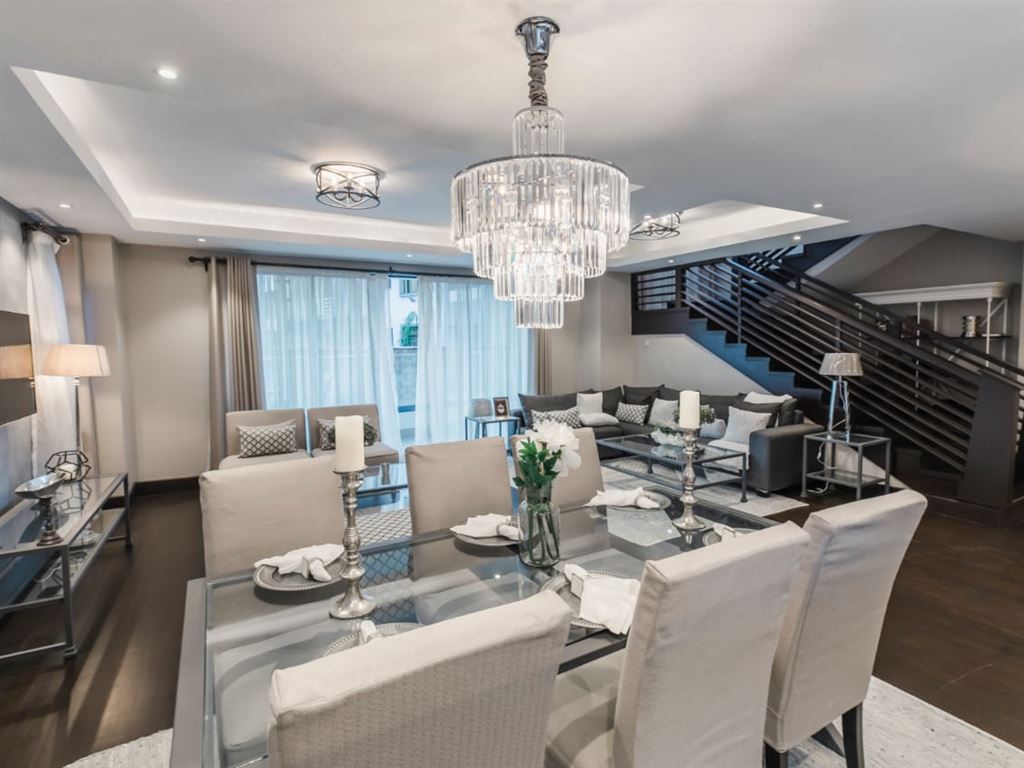 4 Bed En-Suite + DSQ Apartments For Sale In Lavington  - Image 3