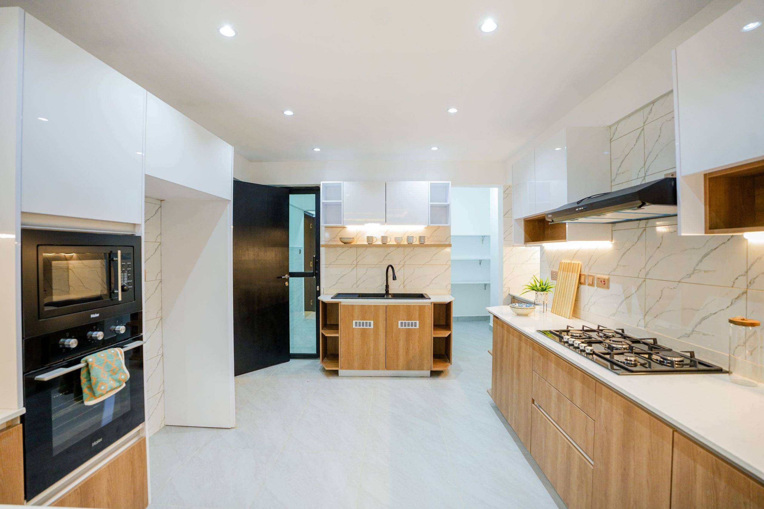 3 And 4 Bed Apartments For Sale In Parklands  - Image 5